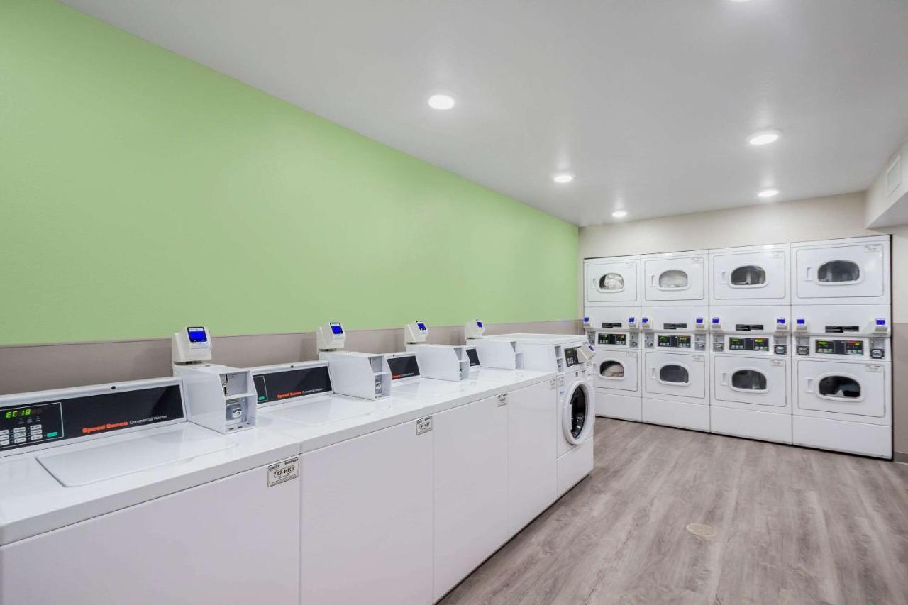 Woodspring Suites Chicago Addison Εξωτερικό φωτογραφία